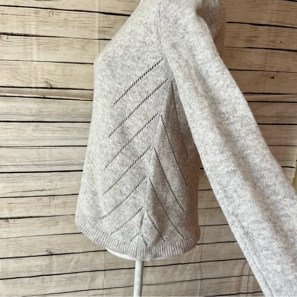 Anthropologie Moth Gray Cashmere Sweater Size Small - Picture 5 of 7